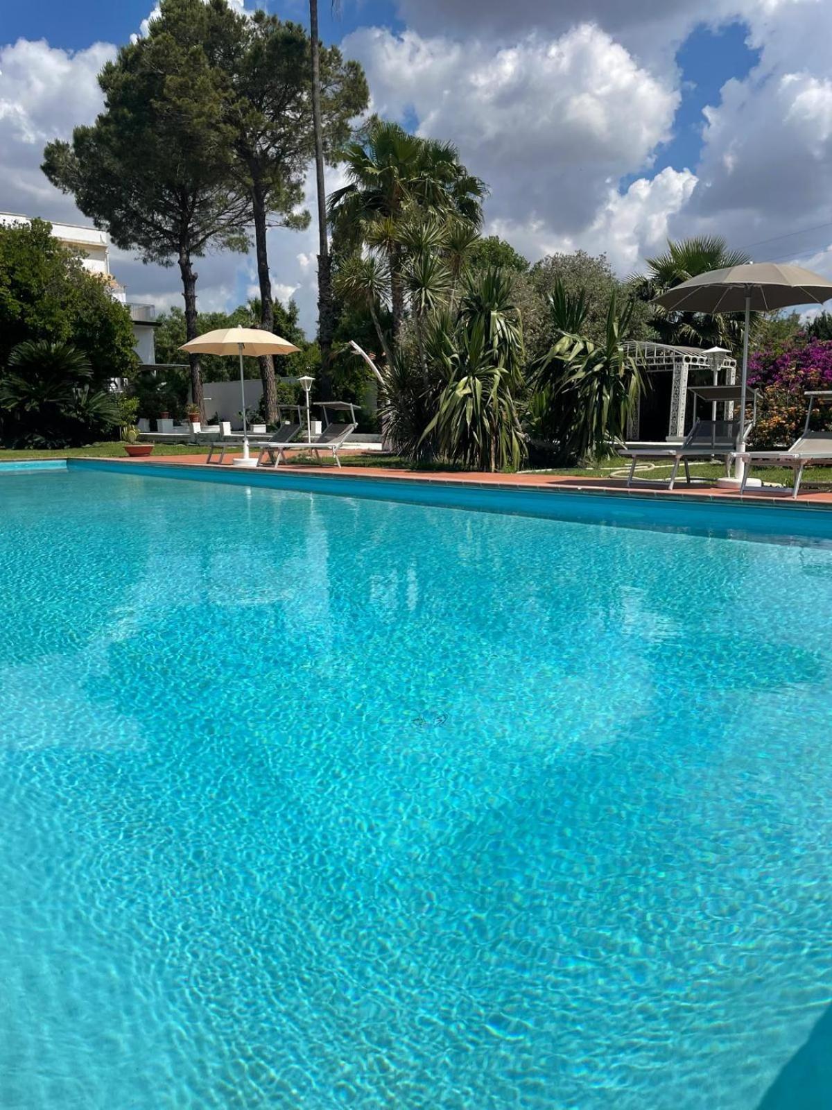 Villa Clori Salice Salentino Buitenkant foto